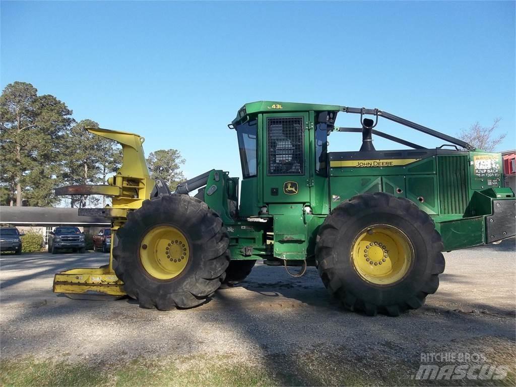 John Deere 643L Feller Bunchers