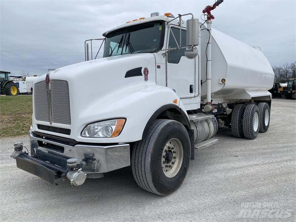 Kenworth T440 Water Tankers