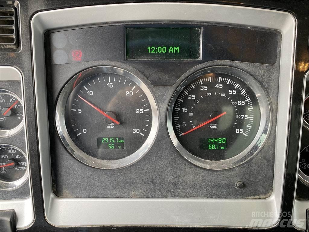 Kenworth T440 Water Tankers