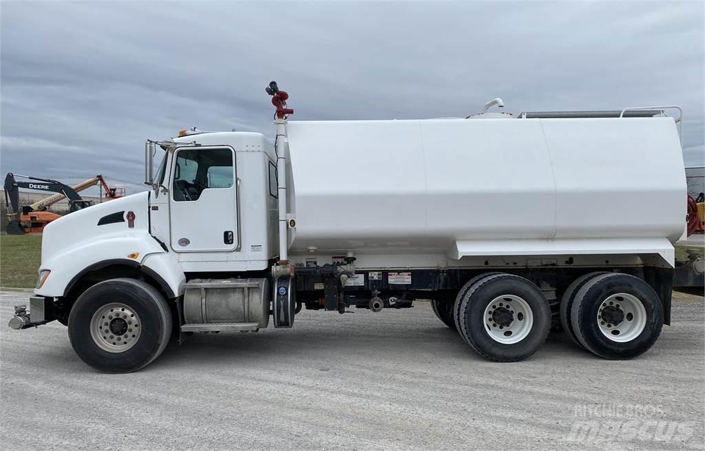 Kenworth T440 Water Tankers