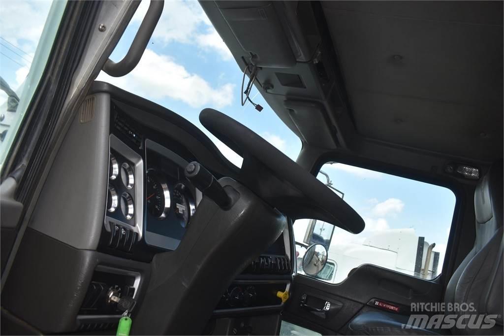 Kenworth T440 Dump Trucks