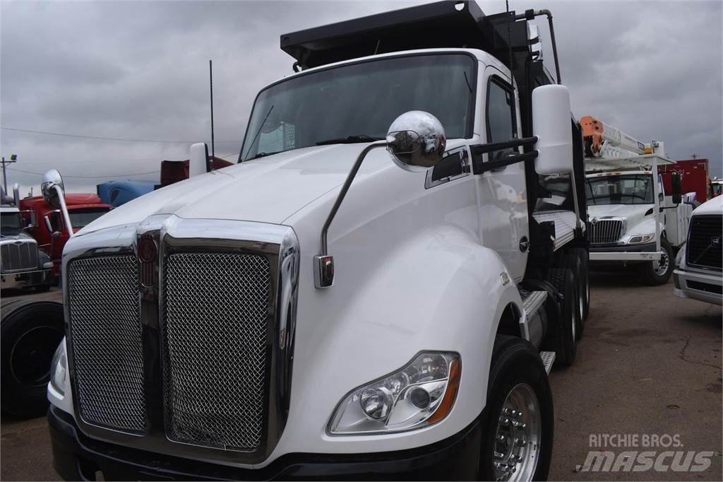 Kenworth T680 Dump Trucks