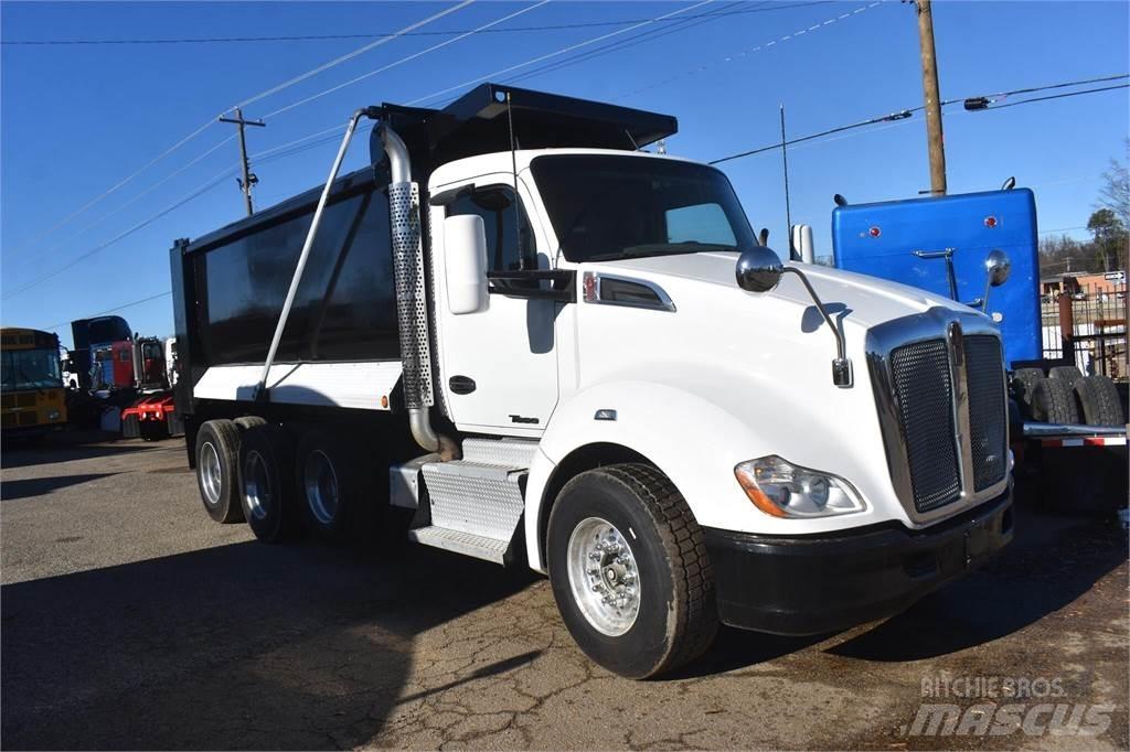 Kenworth T680 Dump Trucks