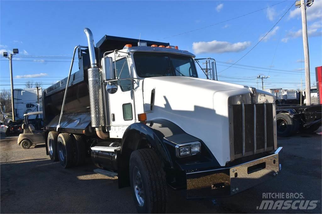 Kenworth T800 Dump Trucks