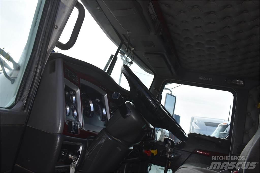 Kenworth T800 Dump Trucks