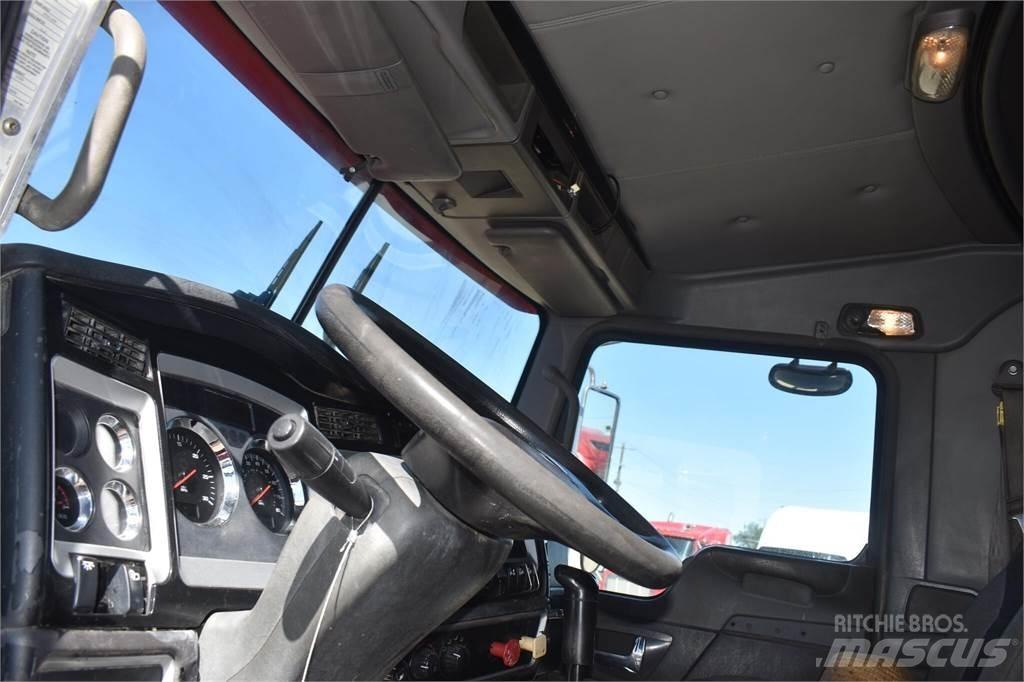Kenworth T800 Boom / Crane / Bucket Trucks