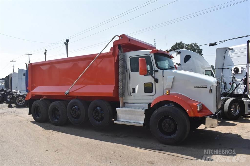Kenworth T800 Dump Trucks