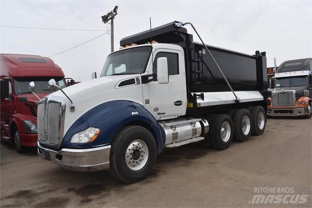Kenworth T880 Dump Trucks