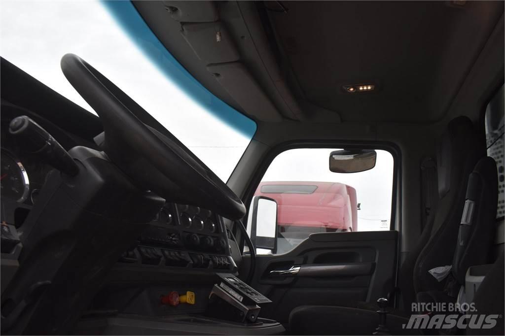Kenworth T880 Dump Trucks