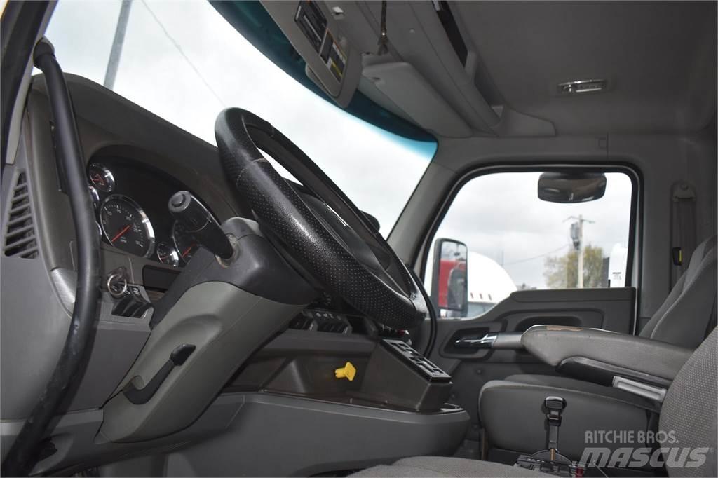 Kenworth T880 Dump Trucks