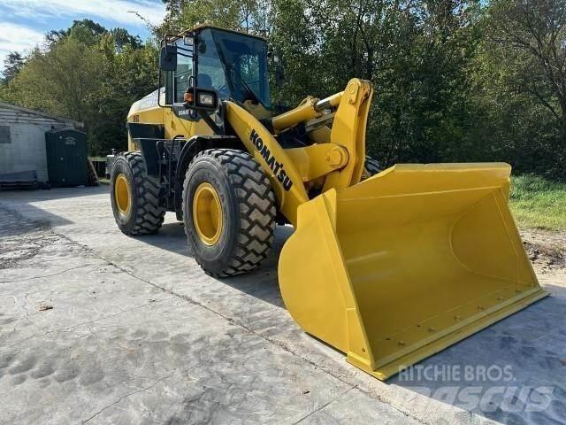 Komatsu WA320-8 Wheel Loaders