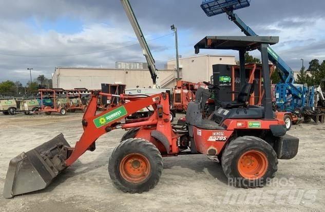 Kubota R520ST Wheel Loaders