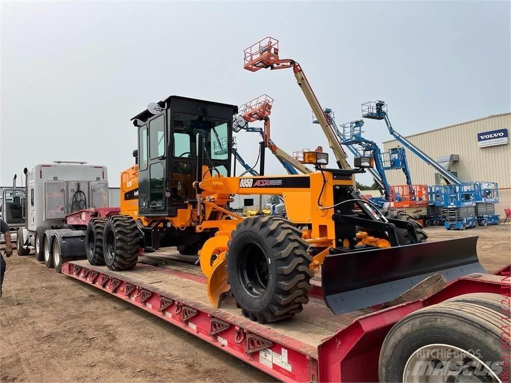 LeeBoy 685D Motor Graders