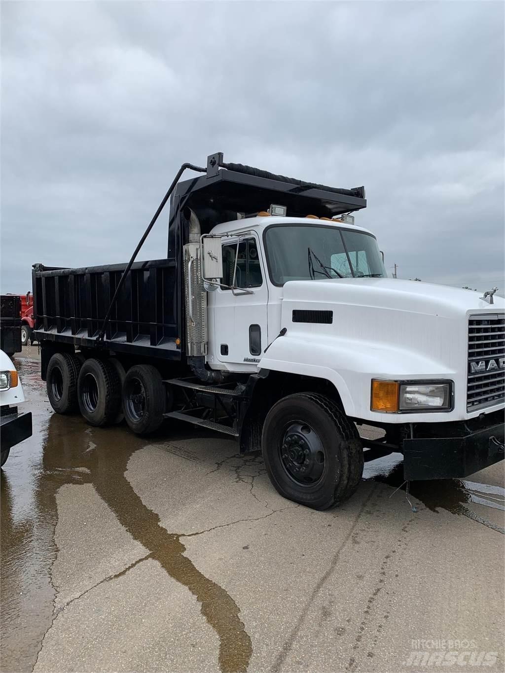 Mack CH613 Dump Trucks