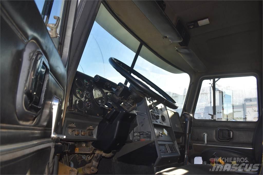 Mack CL713 Dump Trucks