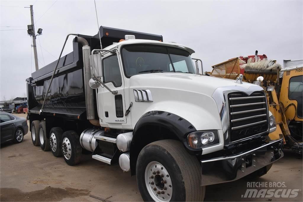 Mack GRANITE GU713 Dump Trucks