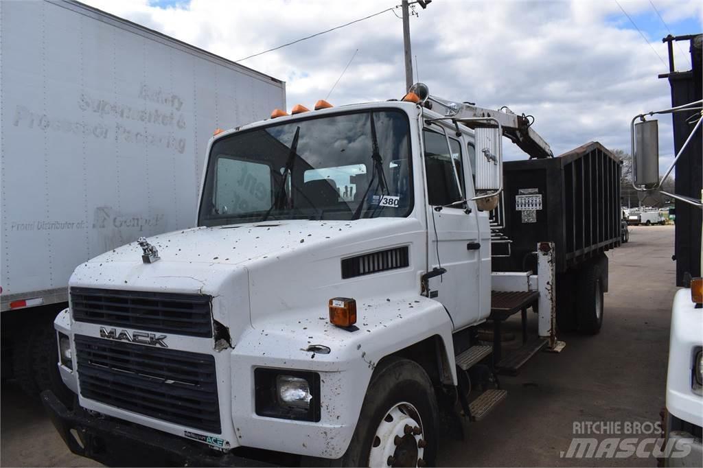 Mack MIDLINER CS300 Boom / Crane / Bucket Trucks