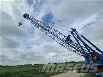 Manitowoc 777 Crawler Cranes
