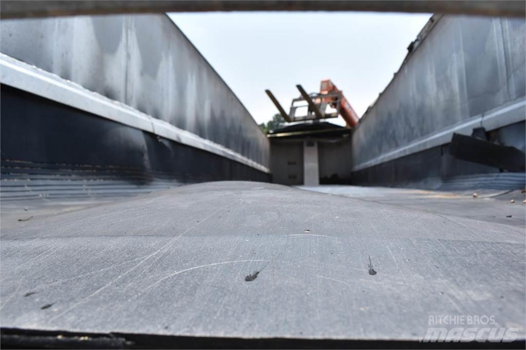 Mate  Dump Trailers