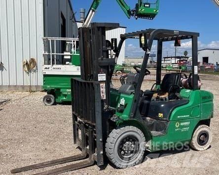 Mitsubishi FG25N Misc Forklifts