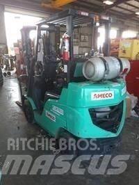 Mitsubishi FGC25 Misc Forklifts