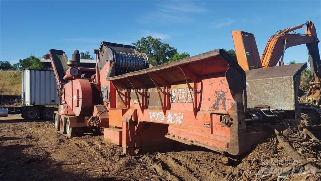 Morbark 5600 Wood Chippers