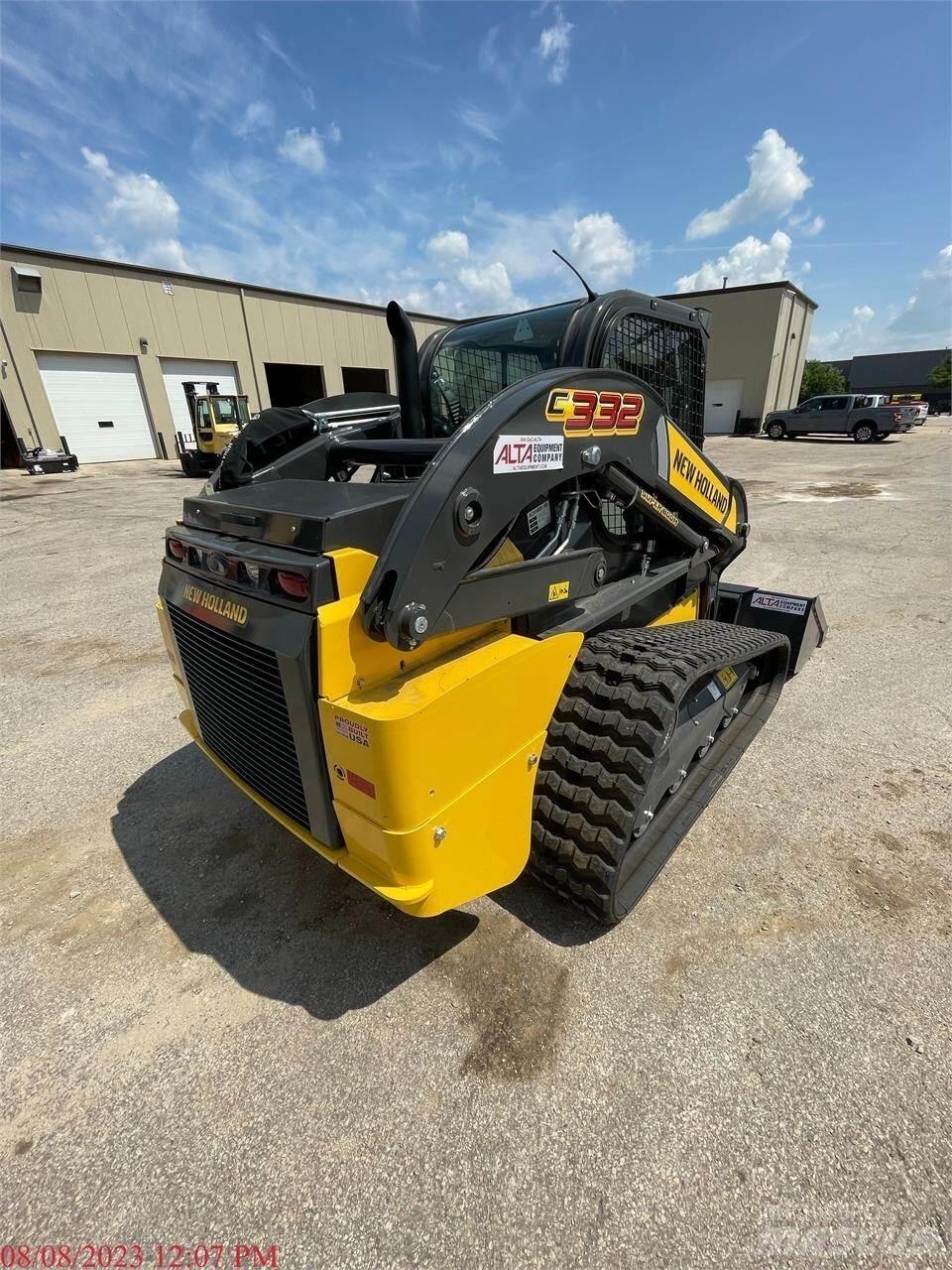 New Holland C332 Skid Steer Loaders