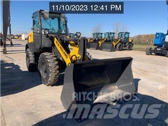 New Holland W80C Wheel Loaders