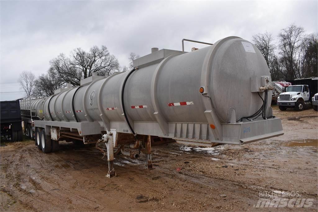  OVERLAND Tank Trailers