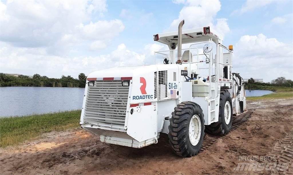 Roadtec SX2E Asphalt Recycling Equipment