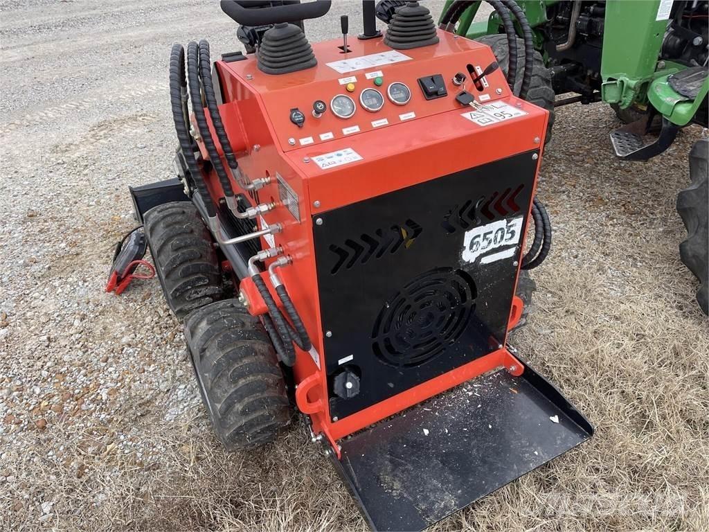  SDLOOL SL380 Skid Steer Loaders