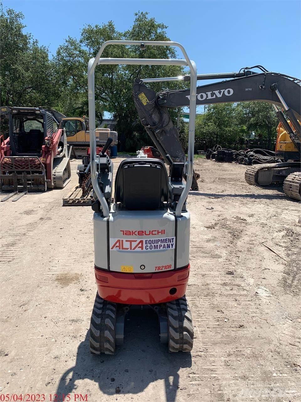 Takeuchi TB210R Mini Excavators <7t (Mini Diggers)