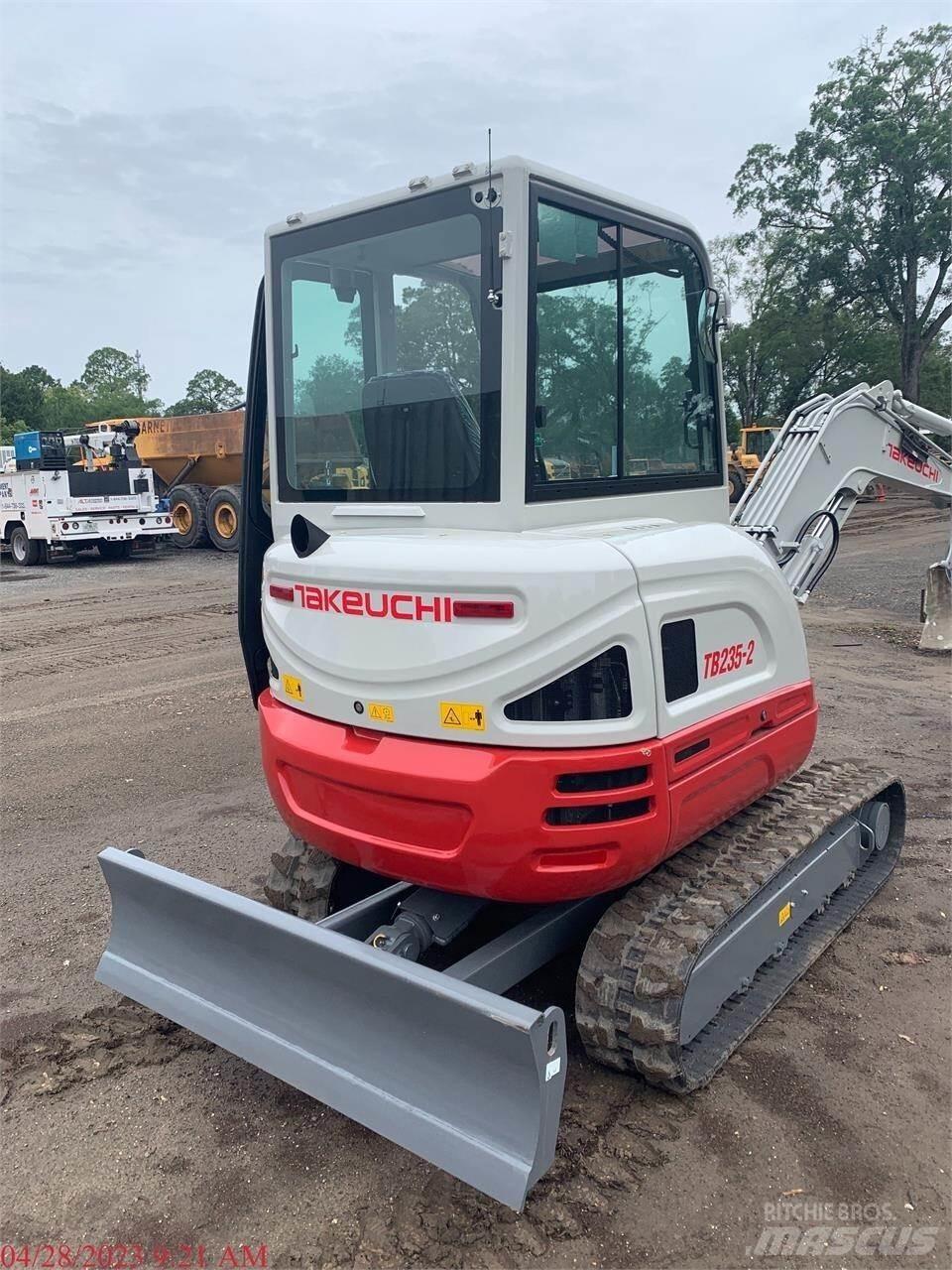 Takeuchi TB235-2 Mini Excavators <7t (Mini Diggers)