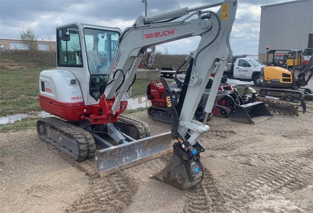 Takeuchi TB235-2 Mini Excavators <7t (Mini Diggers)