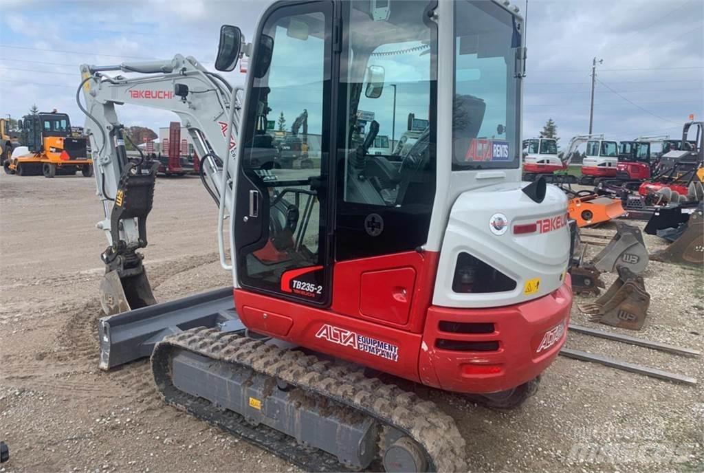 Takeuchi TB235-2 Mini Excavators <7t (Mini Diggers)