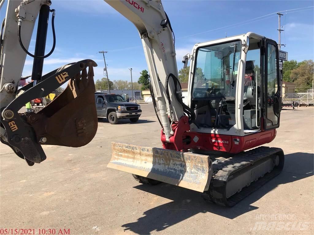 Takeuchi TB250-2 Mini Excavators <7t (Mini Diggers)