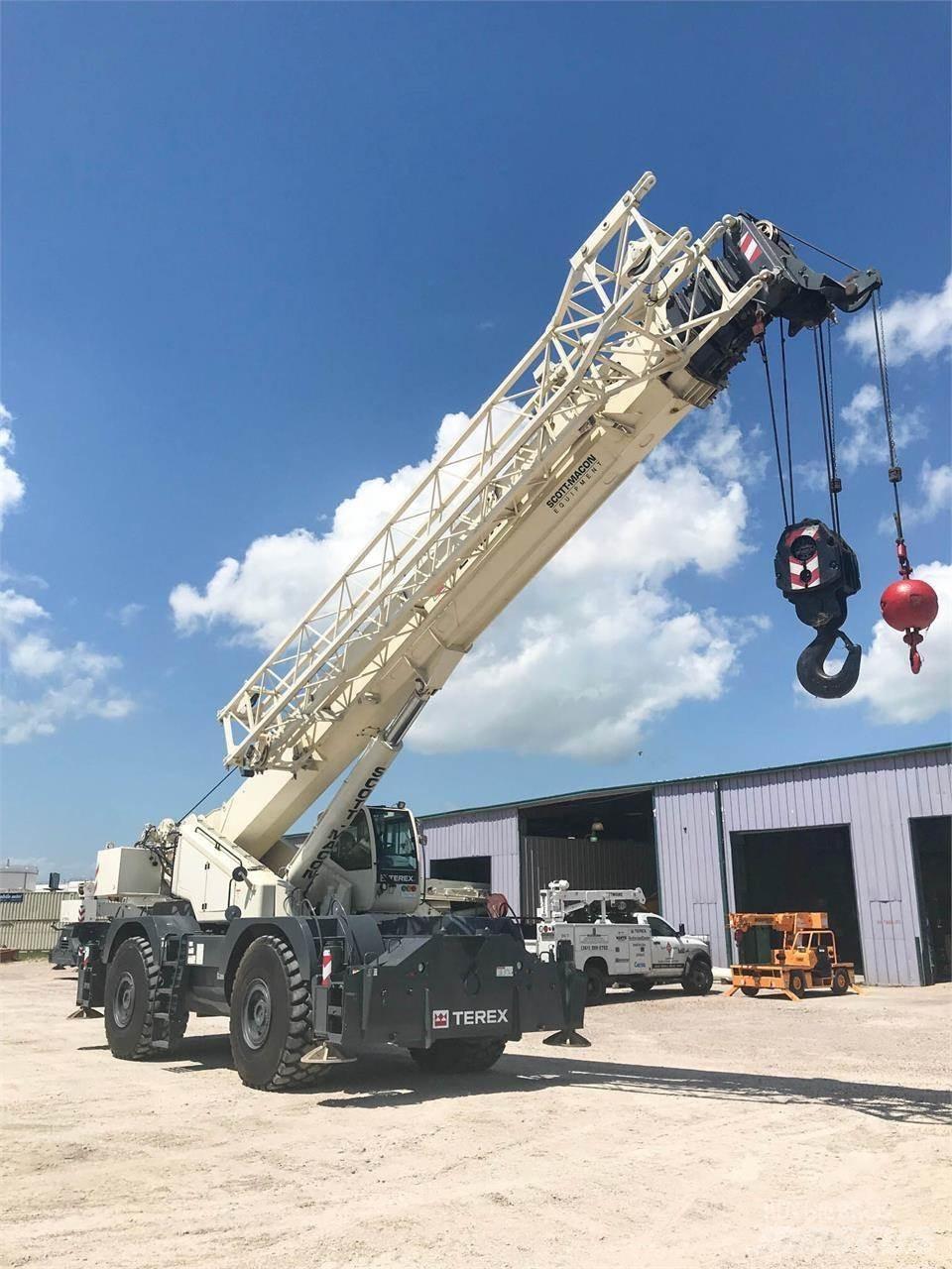 Terex QUADSTAR 1100 Rough Terrain Cranes