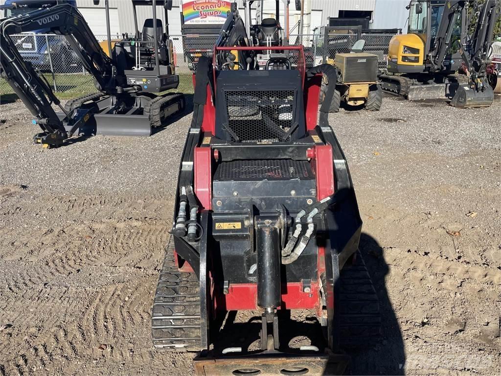 Toro DINGO TX1000W Skid Steer Loaders