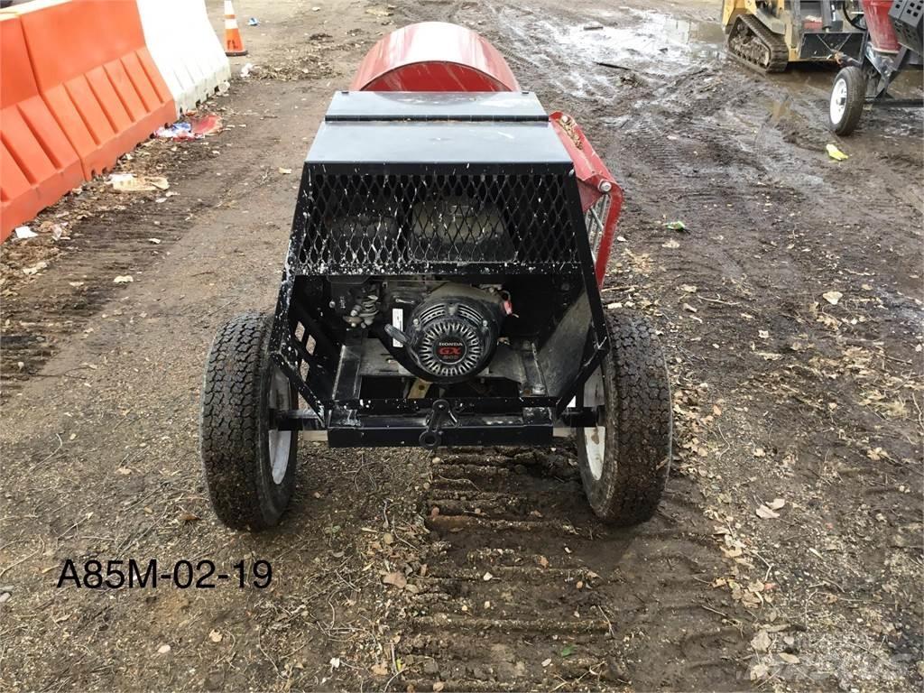 Toro MM858HP Concrete Mixers