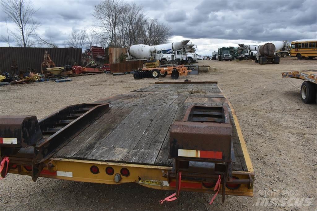 Trail King  Lowboy Trailers
