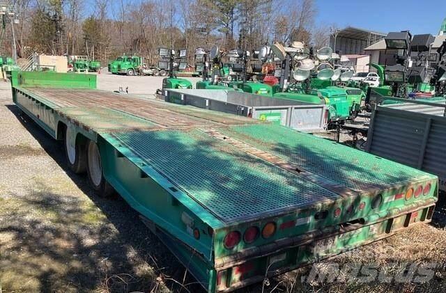 Trail King  Lowboy trailer