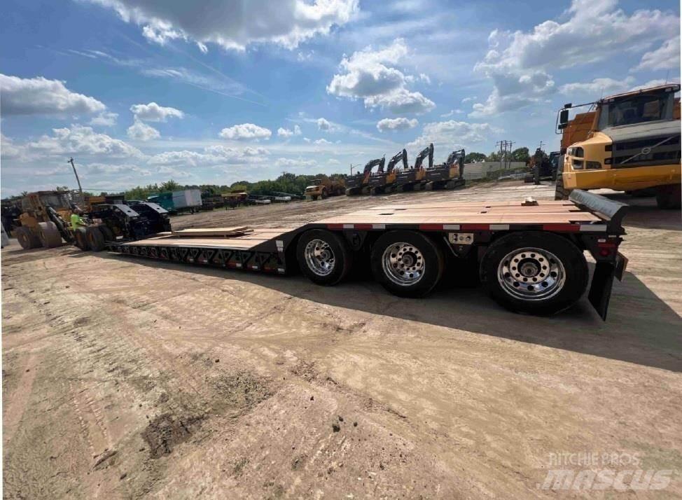 Trail King  Lowboy Trailers