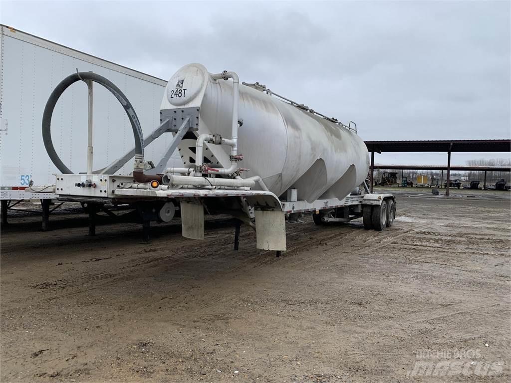 Trail King  Tank Trailers