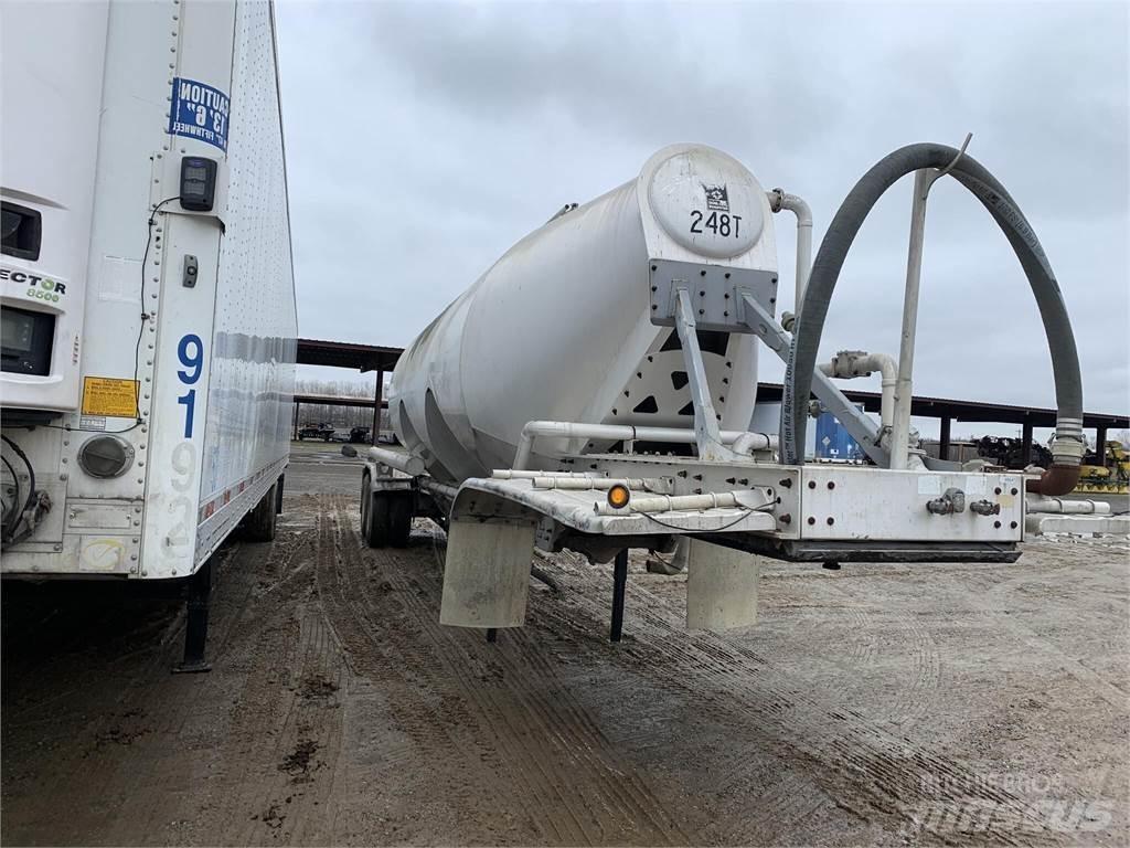 Trail King  Tank Trailers