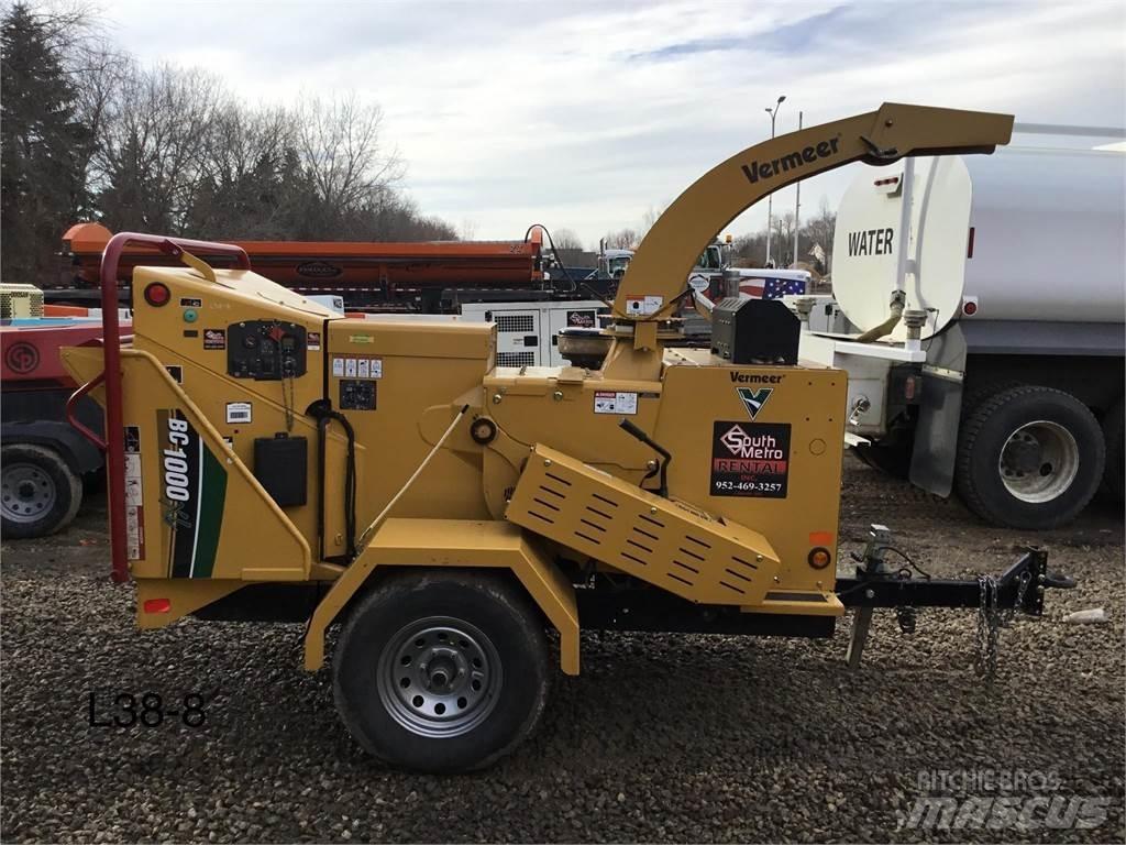 Vermeer BC1000XL Wood Chippers