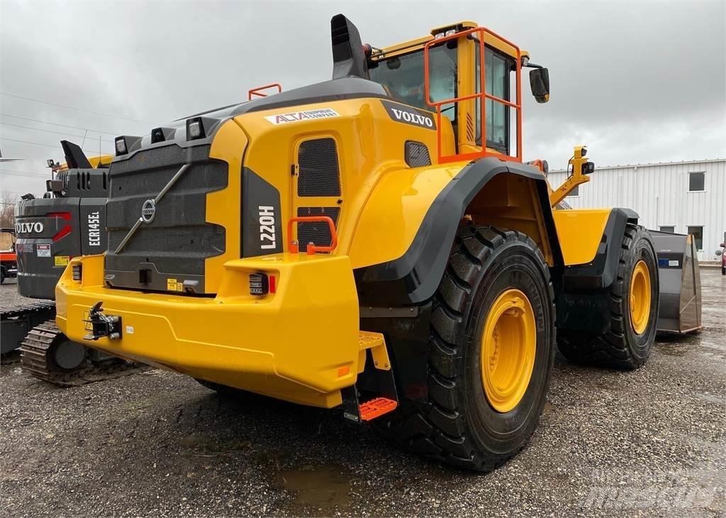 Volvo L220H Wheel Loaders
