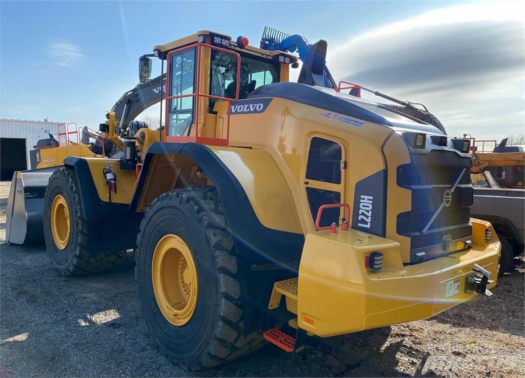 Volvo L220H Wheel Loaders