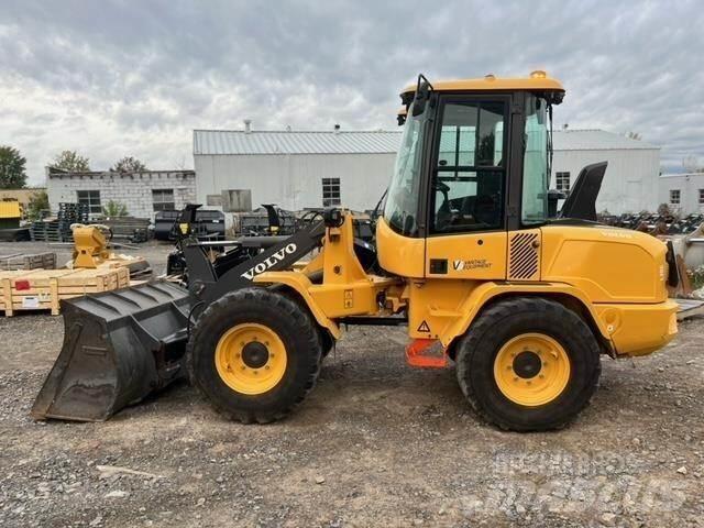 Volvo L30G Wheel Loaders