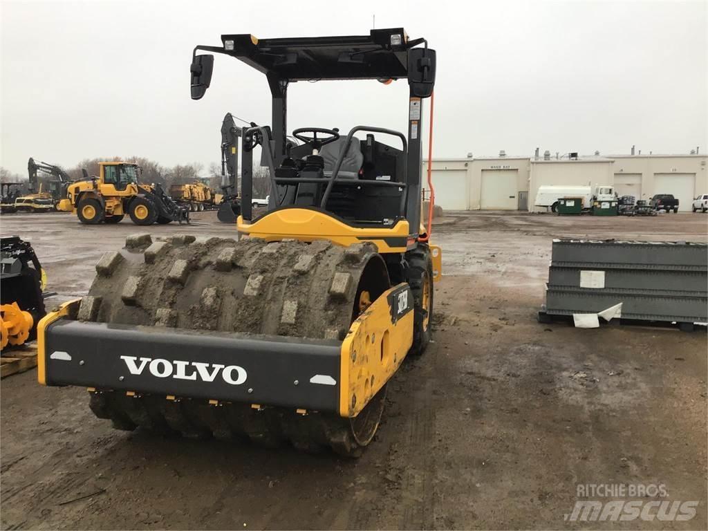 Volvo SD75 Landfill compactors