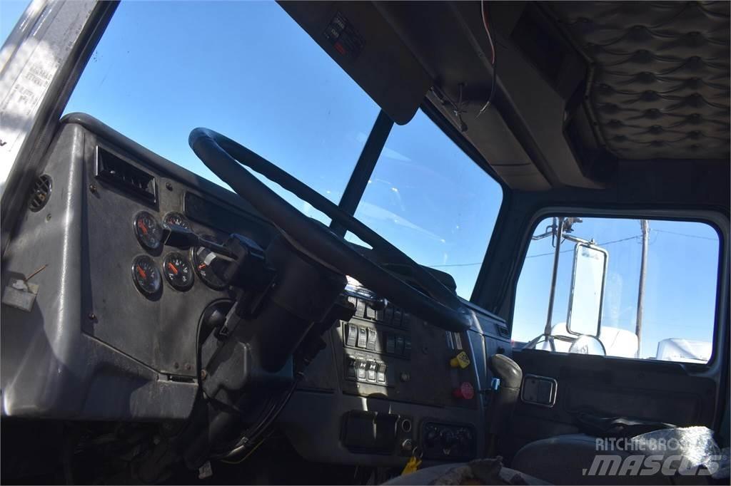 Western Star 4900 Boom / Crane / Bucket Trucks